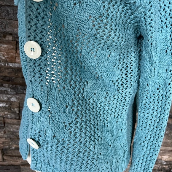 Vibrant Blue Cable Knit Cardigan with Classic Collar - Picture 4 of 9